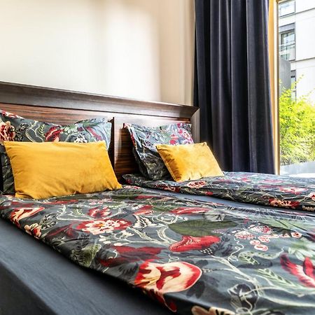 Luxury Apartments Mennica Residence - Golden Apartments - City Center ワルシャワ エクステリア 写真