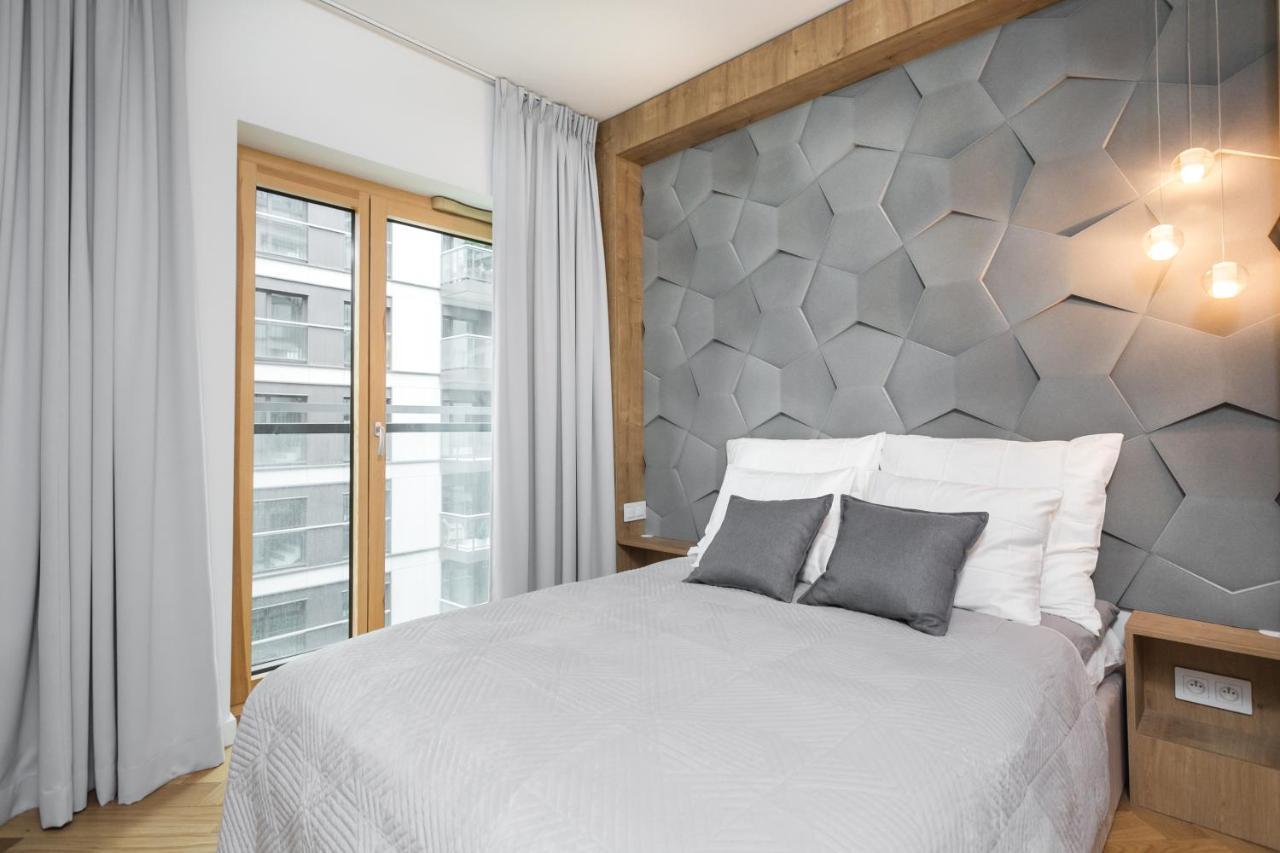 Luxury Apartments Mennica Residence - Golden Apartments - City Center ワルシャワ エクステリア 写真