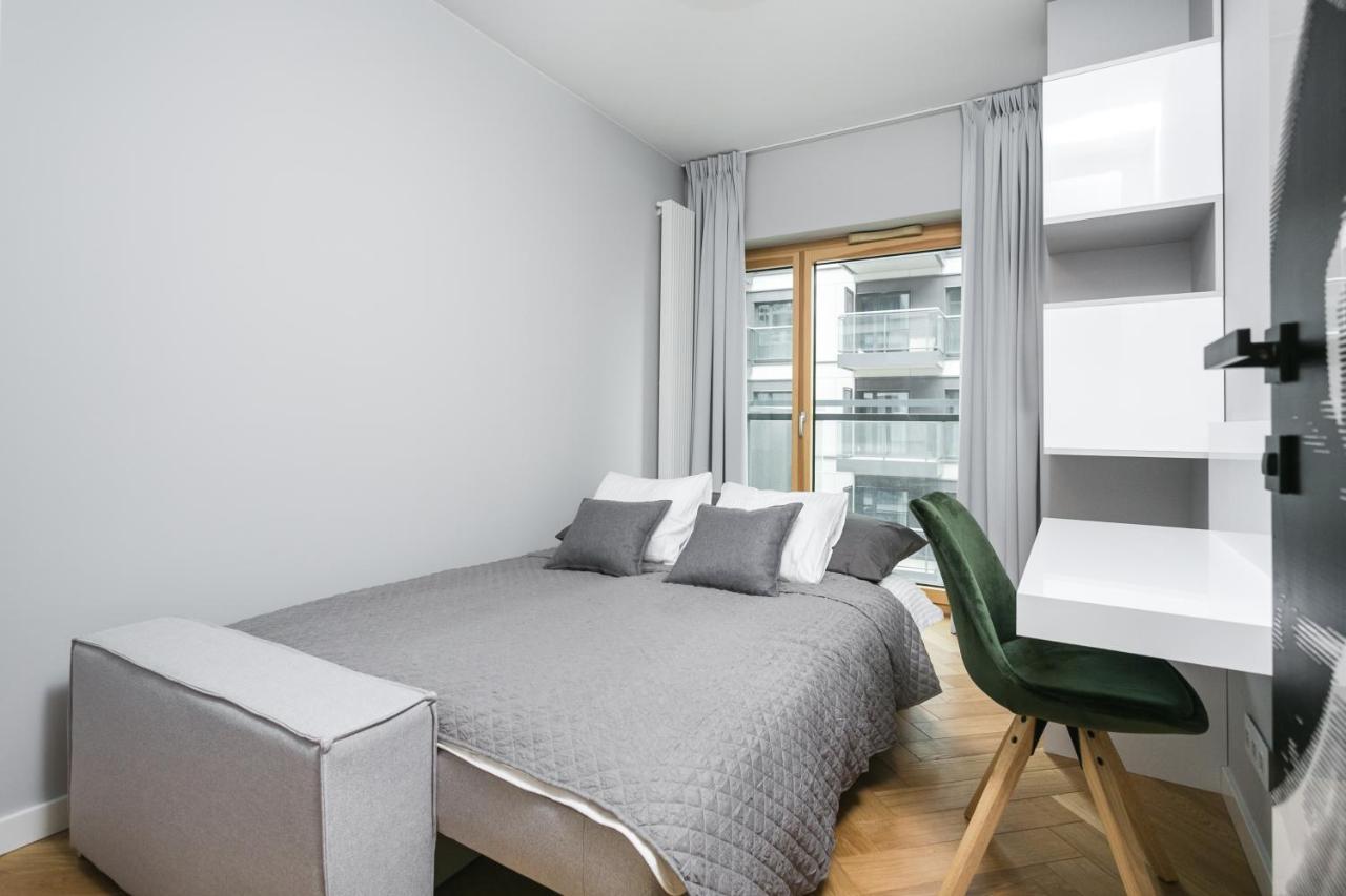 Luxury Apartments Mennica Residence - Golden Apartments - City Center ワルシャワ エクステリア 写真
