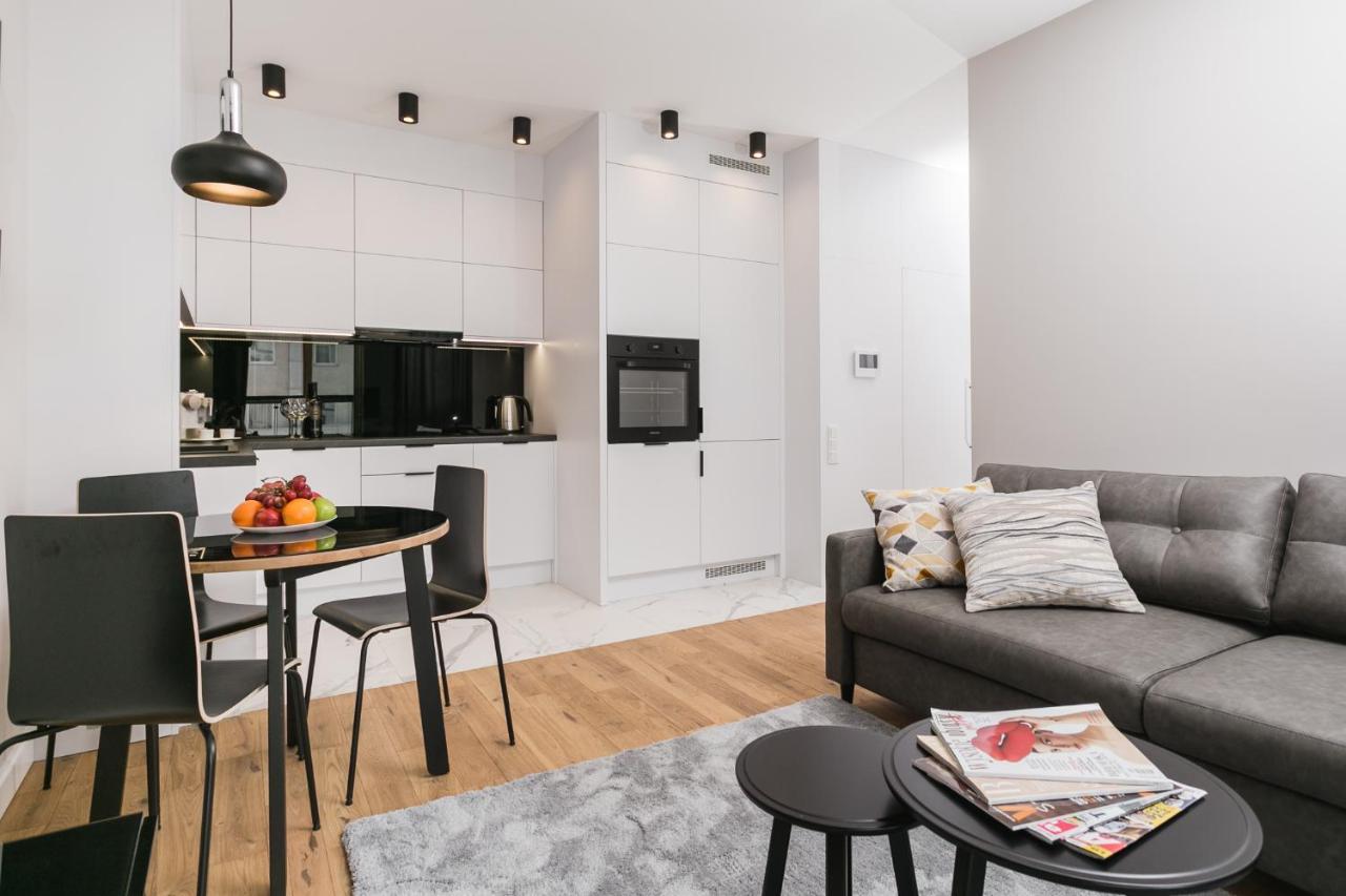 Luxury Apartments Mennica Residence - Golden Apartments - City Center ワルシャワ エクステリア 写真