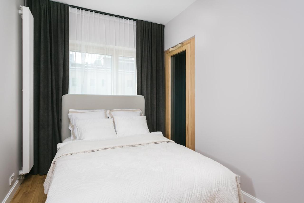 Luxury Apartments Mennica Residence - Golden Apartments - City Center ワルシャワ エクステリア 写真